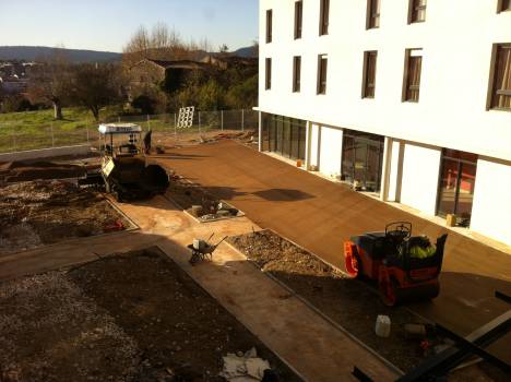 Pose d'Enrobe ocre à Aix en Provence