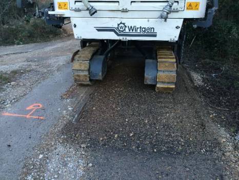 Réfection d'un chemin privé en enrobé à chaud, à Aix en Provence.