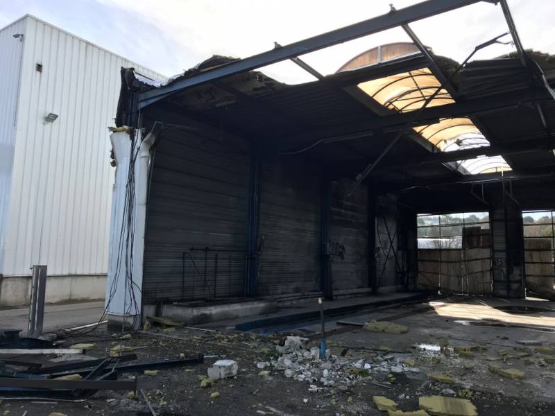 Démantèlement de la structure vers Aix en Provence