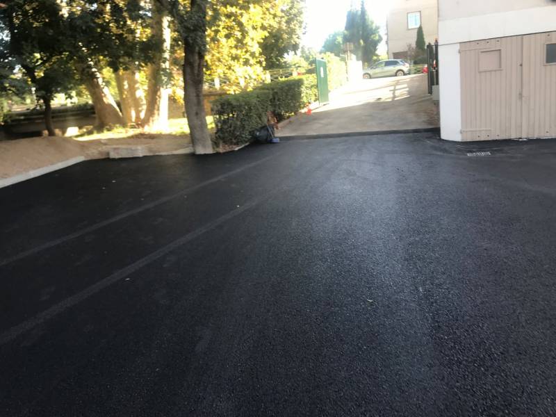 Réfection d'un parking d'une copropriété sur la commune d'AUBAGNE 13