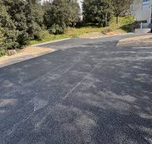 Réalisation d'une voie et parking en enrobé dans un Hôpital psychiatrique à Allauch