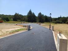 Réalisation d'une voirie en enrobé noir 0/10 à Trets