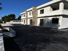 Réalisation d'un parking pour des bureaux, dans la commune de Ventabren