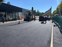 Réalisation en enrobé d'un parking de garage automobile à la Ciotat