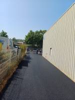 Réalisation d'un parking pour véhicules léger en enrobé, dans la commune de Vitrolles