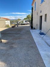 Réalisation d’un tricouche à Eygalieres pour accès villa
